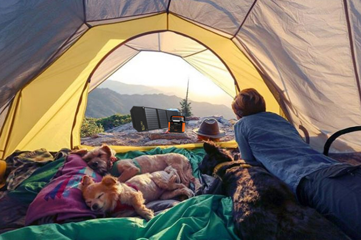 500W Waterproof Solar Generator For Outdoor Charging