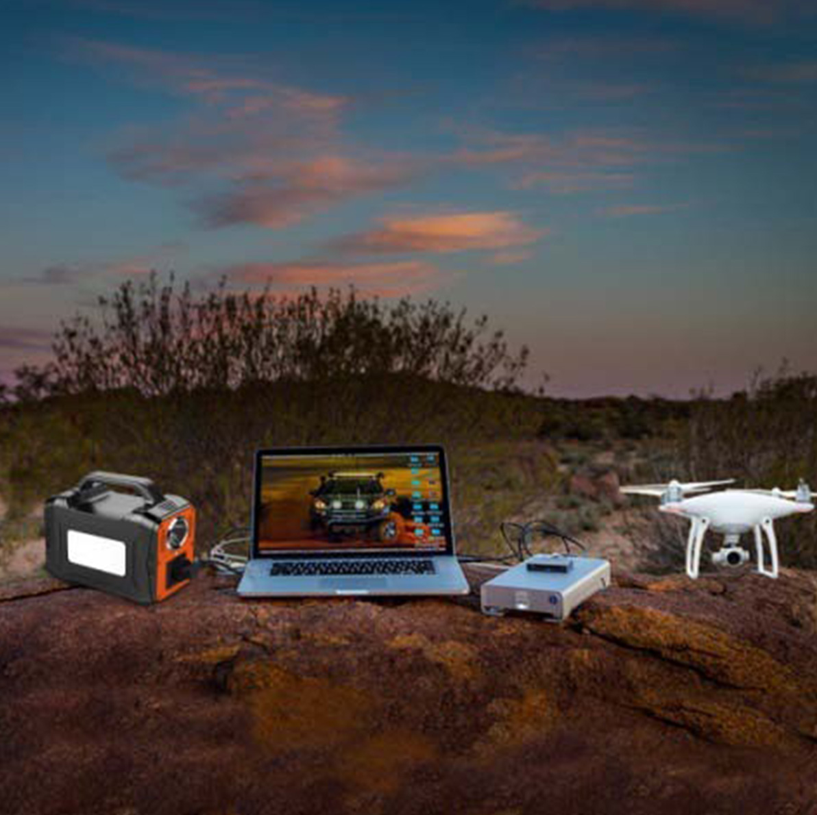 130W Safety Solar Generator For Emergency Charging