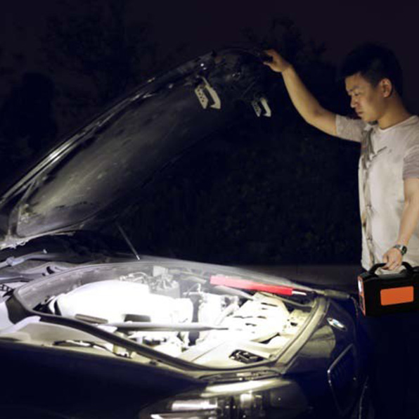 130W Safety Solar Generator For Emergency Charging